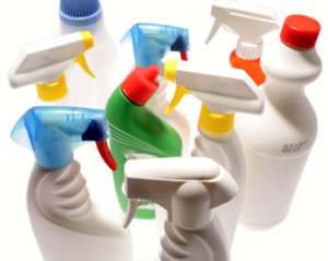 Produits entretiens chimique industrie detergents